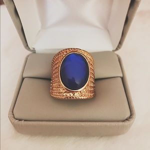 VINTAGE RING